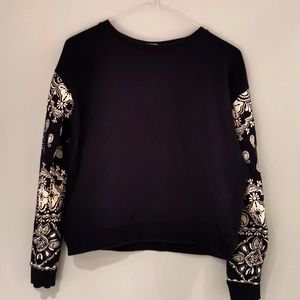 🔥 3 for $30 🔥 Forever 21 Navy Sweatshirt